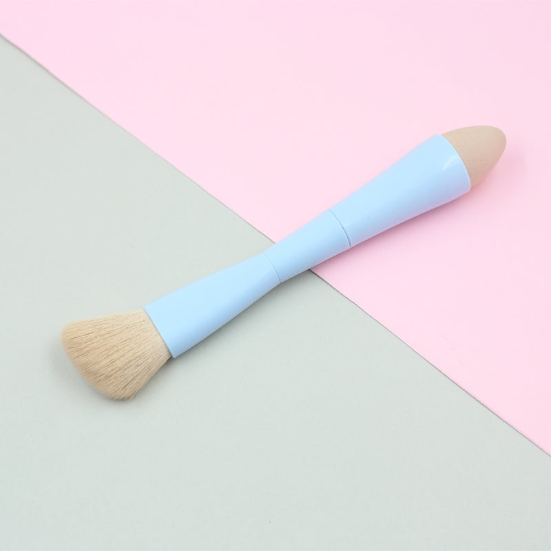 4-in-1 Multi-Purpose Makeup Brush
